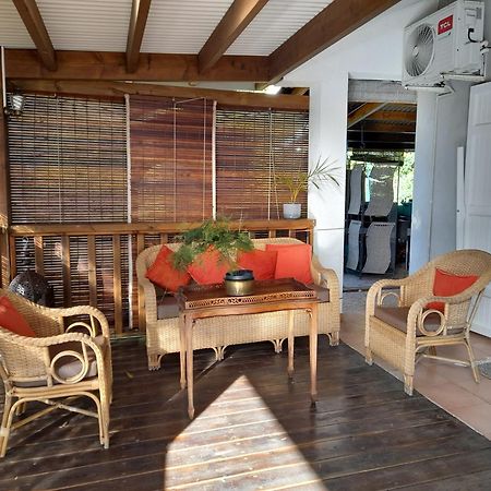 Bed and Breakfast Le Val Rambaud Saint-Denis Exterior foto